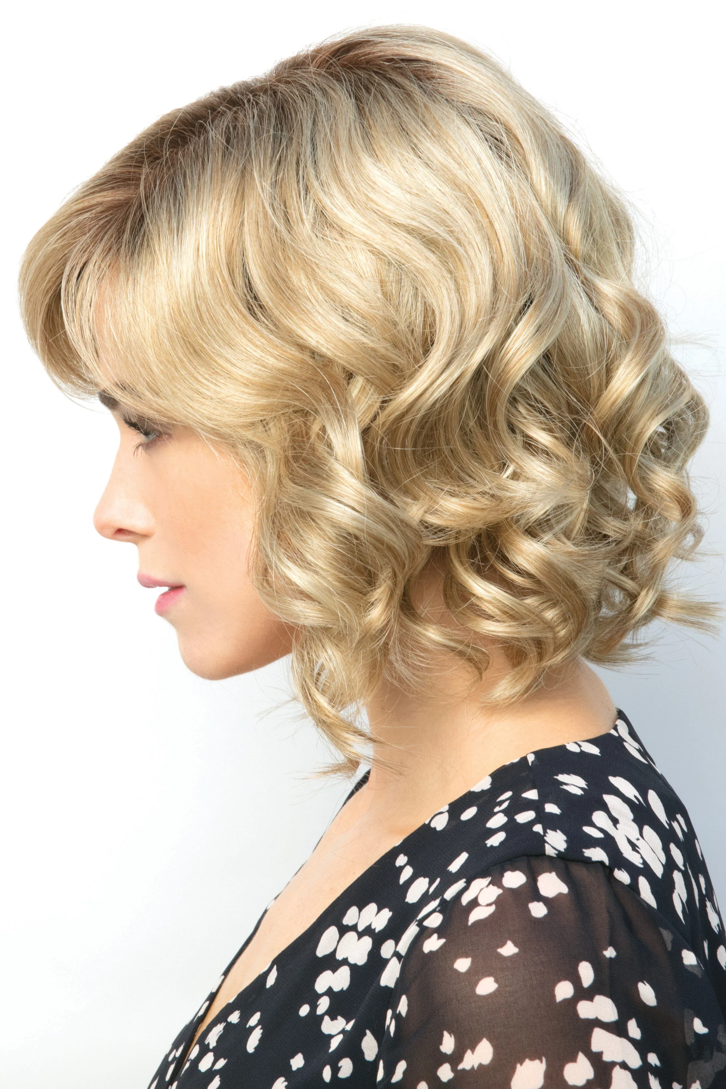 Amore Wigs - Reign #2571 - Image 2