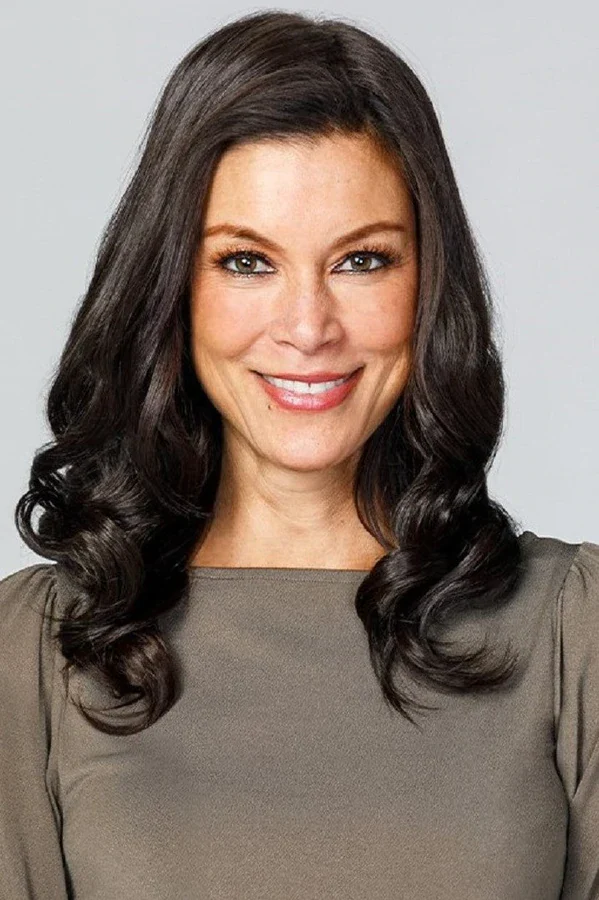 EasiPart T HD 18" Hair Topper - Image 7
