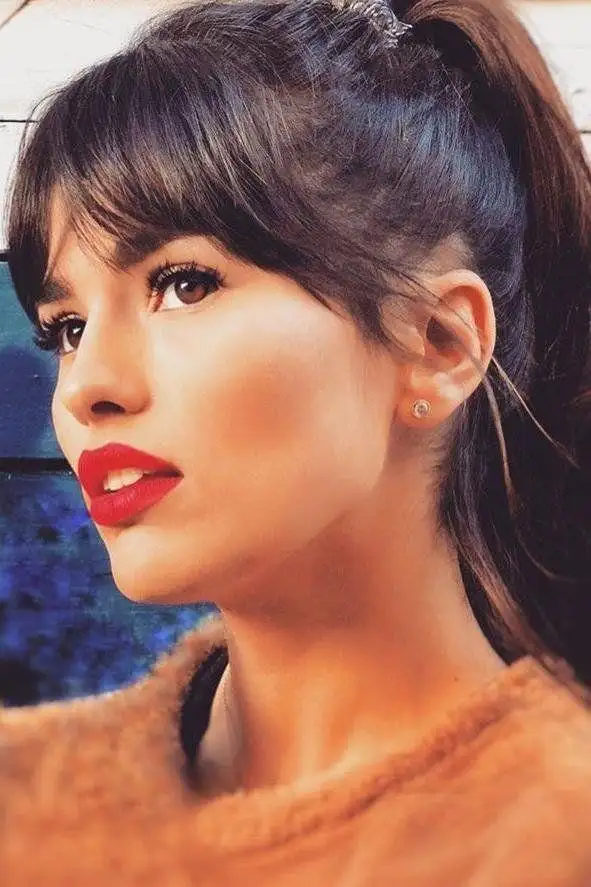 Heat Friendly Bangs - Image 2