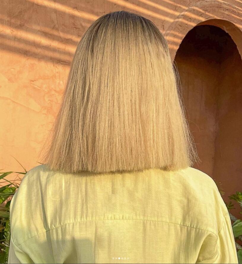 Medium Length Blonde Wig with Bangs - Image 5