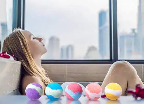 Organic Handmade Bath Bombs Gift Set - Image 7