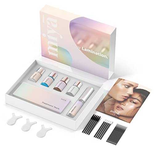 Professional Eyebrow Lamination with Keratin - Image 7